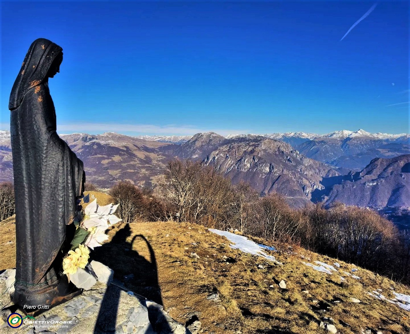 48 Alla bella Madonnina de 'I Canti' (1563 m).jpg